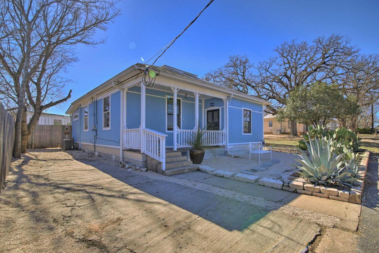 פרדריקסברג Texas Home With Backyard Oasis, Walk To Main St מראה חיצוני תמונה